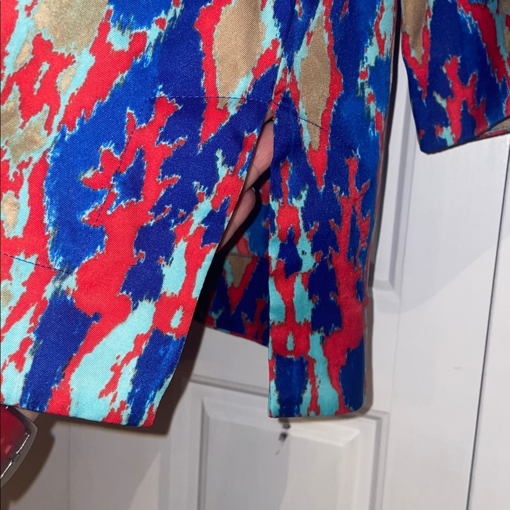 Jones New York Red and Blue Patterned Top - Large - Picture 7 of 8
